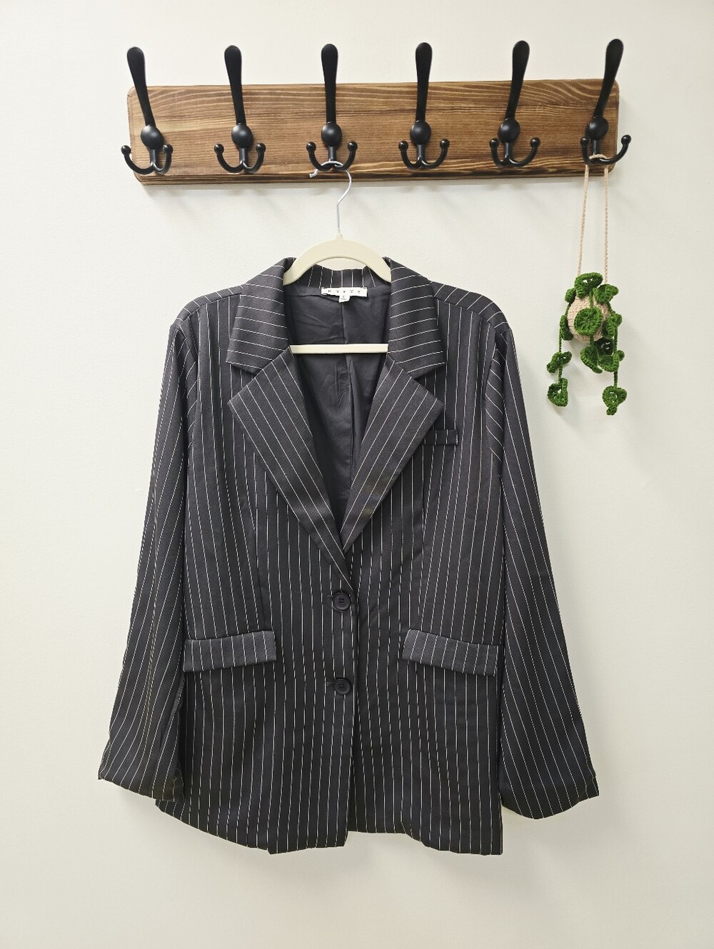 HYFVE Pinstripe Oversized Slouchy Boyfriend Blazer in Grey